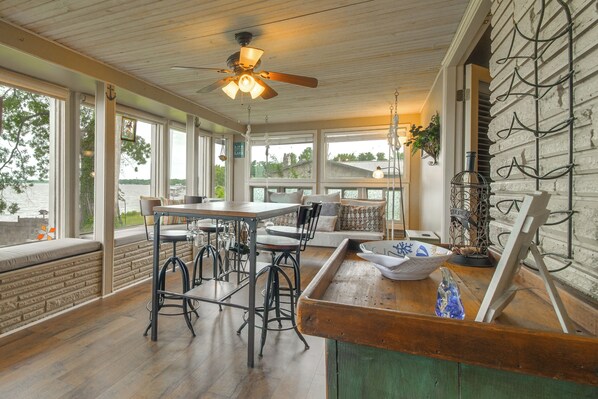 Interior - Game Room, Fishing Cabin & Dock on Grand Lake! (Grove)