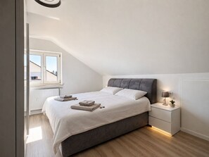 2 Schlafzimmer, Bügeleisen/Bügelbrett, kostenloses WLAN, Bettwäsche