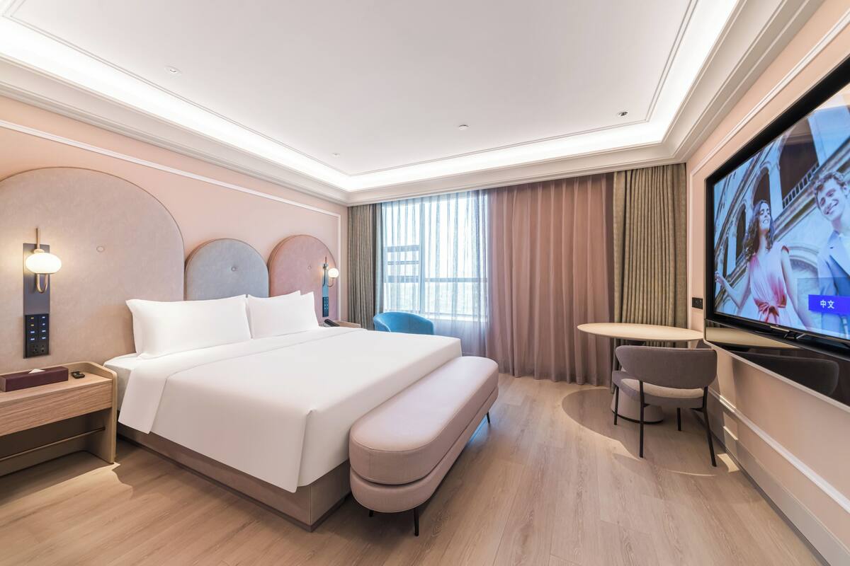 Superior Single Room | Desk, WiFi (free)