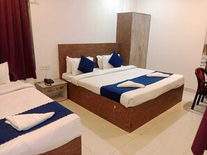 Room - Kashi Inn (Varanasi)