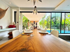 In-room dining - Blue Coral Luxury Villa  (Tambon Sa Khu)