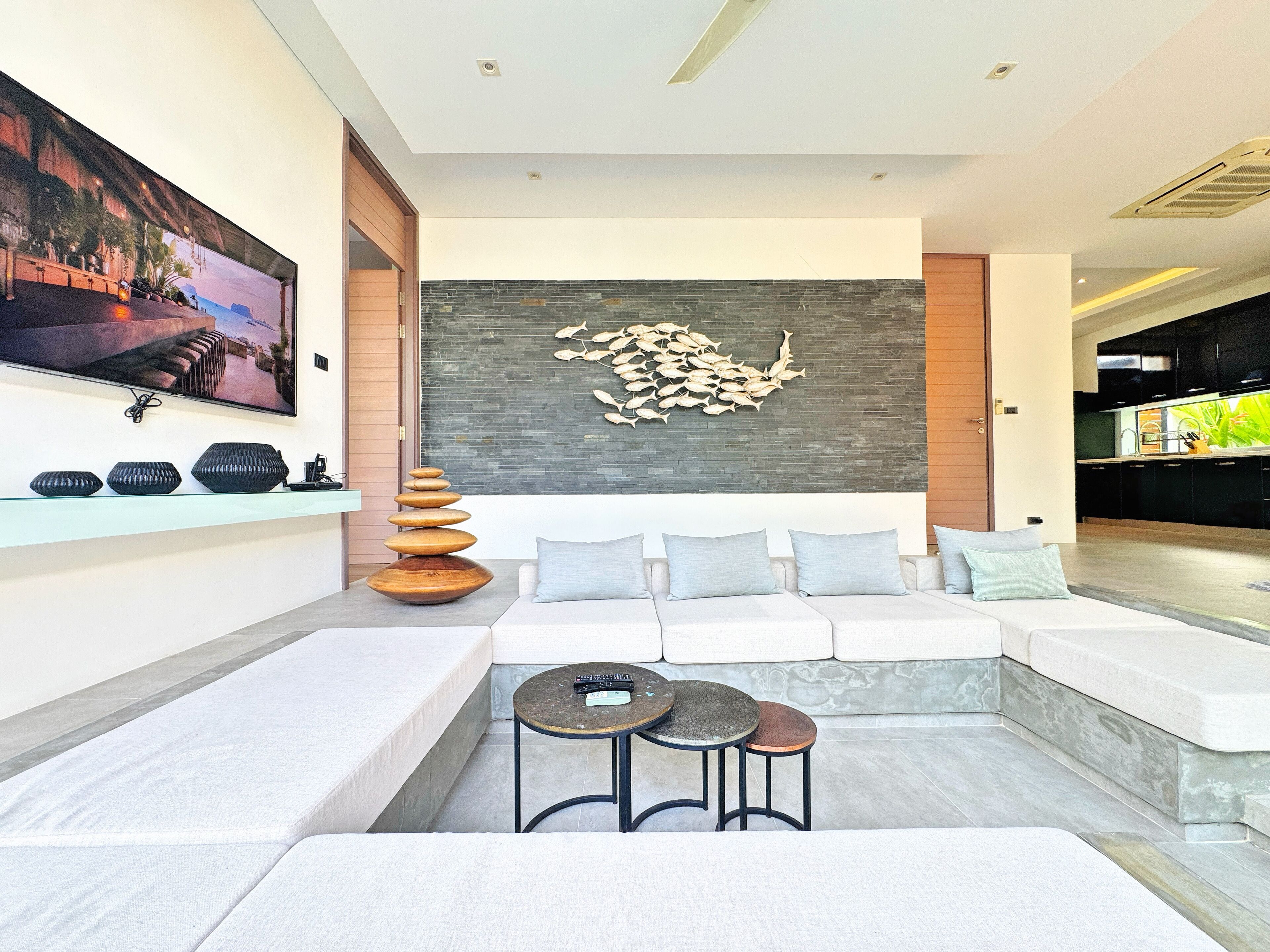 Luxury Villa, Garden View | Living area