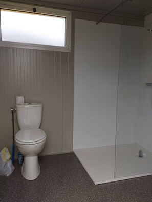 Jabón y papel de baño