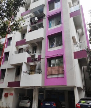 Exterior - Leisurely Abode Service Apartments and Homestay (Pune)