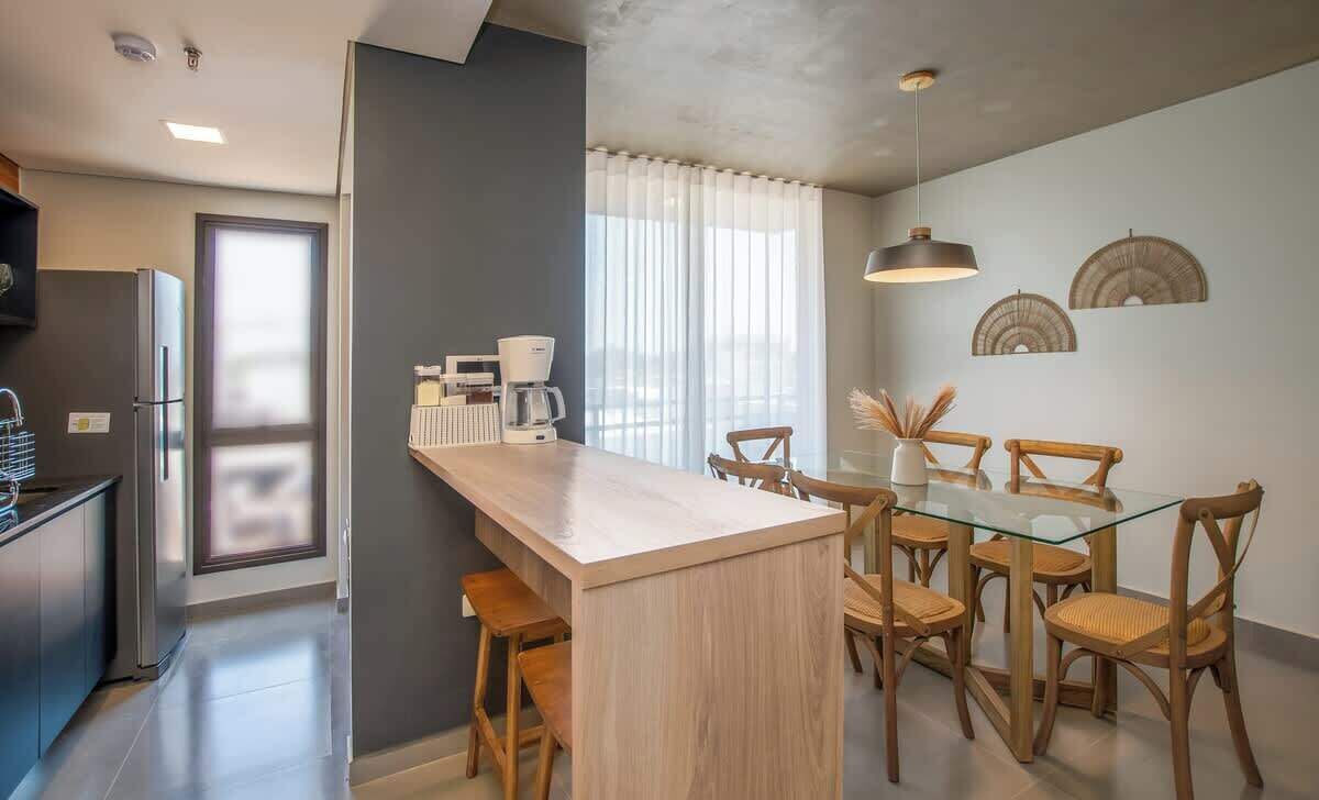Apartment, City View | Dining