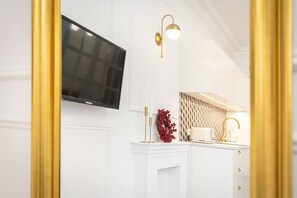Interior - Heiritage Suite • 1BR • Lift & A/C • Main Square (Kraków)