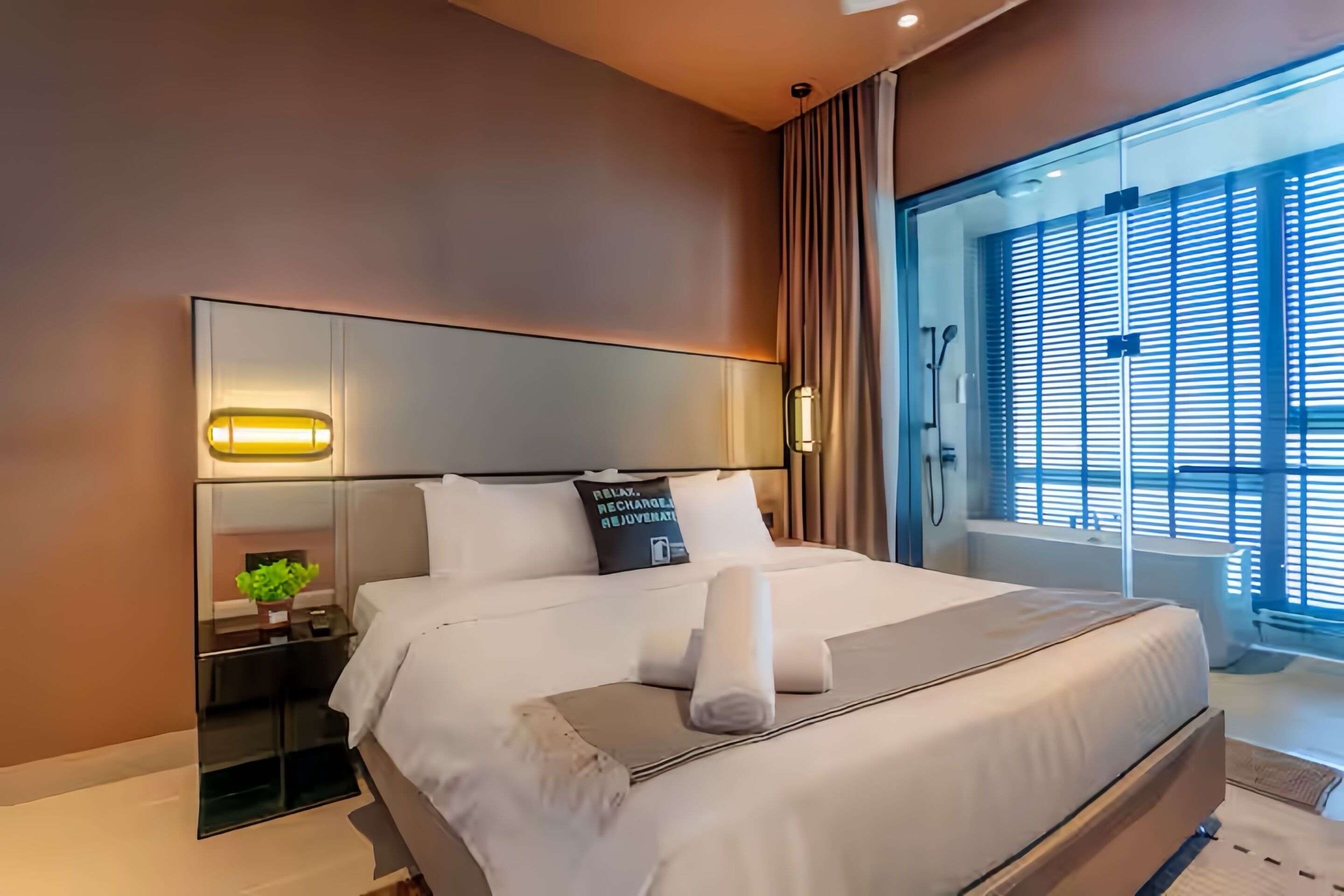 Apartamento, 2 habitaciones, vistas a la montaña | Edredones de plumas, tabla de planchar con plancha, wifi gratis