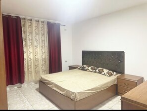 Room -     Bright & Comfortable 2-Bedroom Apartment – Jabal Amman (Amman)