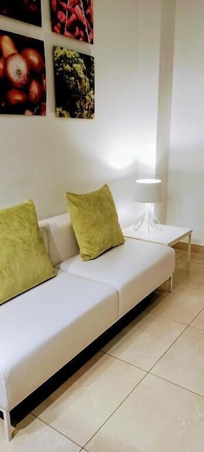 Living area - Nuvi Mercado (Alicante)