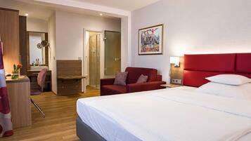 Desk, free WiFi, bed sheets