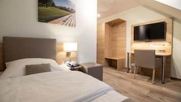 1 Schlafzimmer, Schreibtisch, Reisekinderbett, kostenloses WLAN