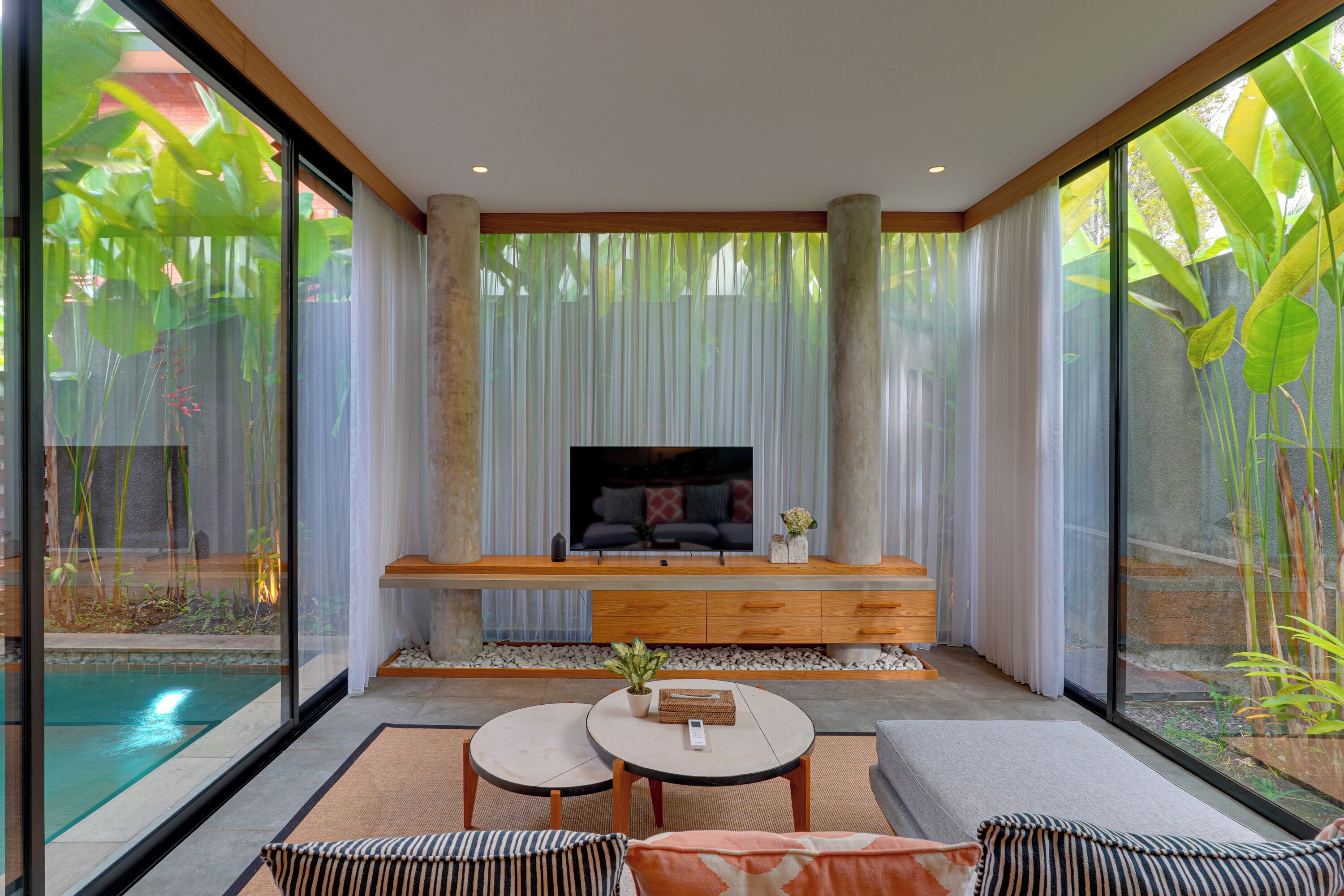 Villa, 3 Bedrooms, Non Smoking, Private Pool | Living area