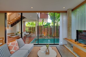Villa, 3 Bedrooms, Non Smoking, Private Pool | Living area | 43-inch Smart TV with digital channels, Netflix, streaming services - Villa Damara - Ubud (Ubud)