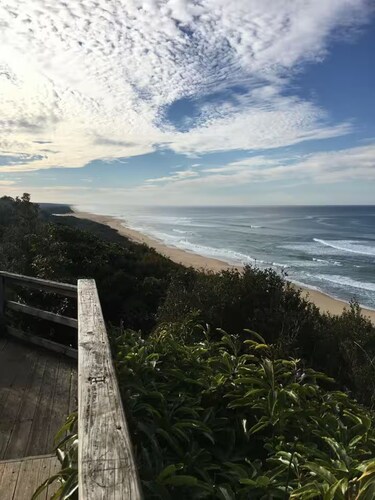 Peaceful country home 5 minutes from the beach
