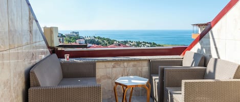 Dúplex, vistes al mar | Jardí