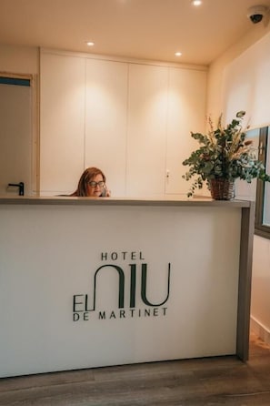 Lobby - El Niu de Martinet (Martinet)