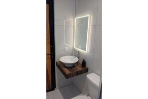 Dusche, Haartrockner, Seife