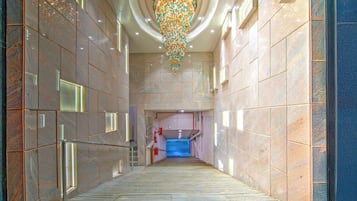Khu sảnh