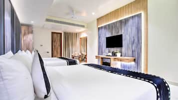 Escritorio, wifi gratis y ropa de cama