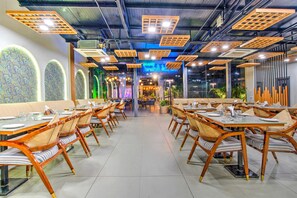 Restaurant - Clubhouse Hotel Ayodhya (AYODHYA)