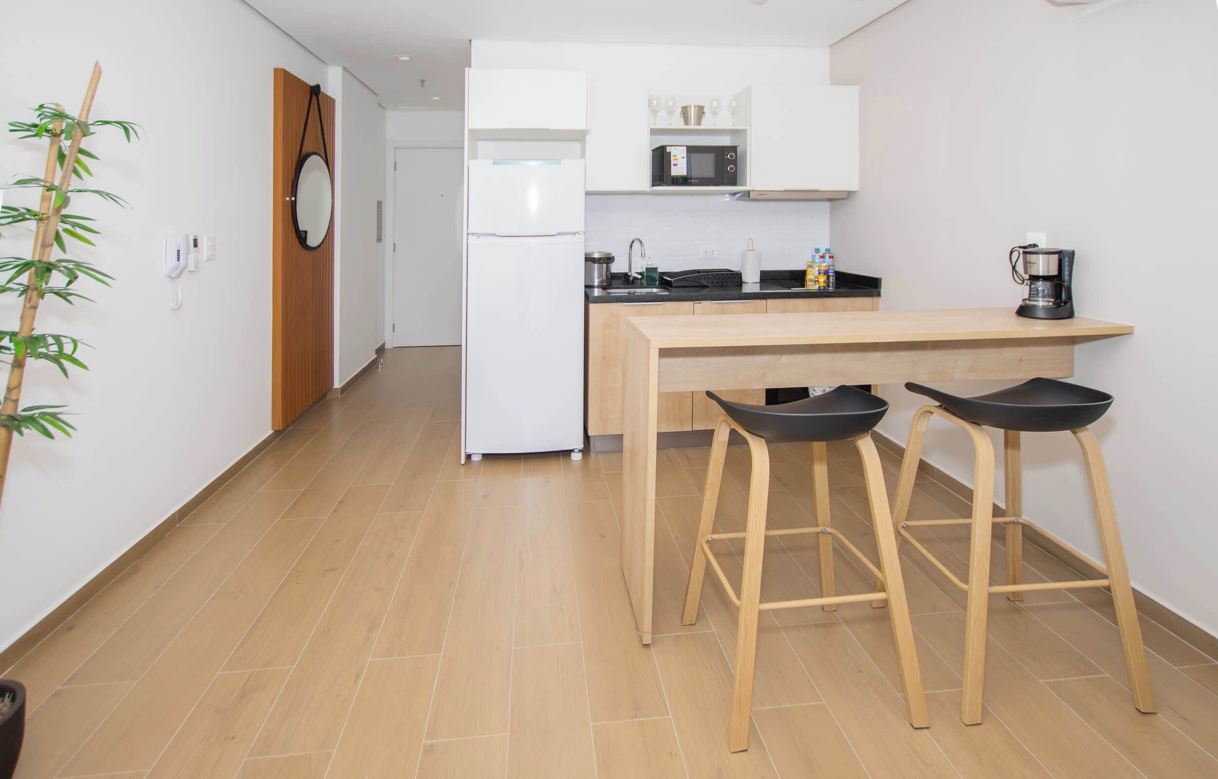 Studio, parveke, kaupunkinäköala | Yksityinen keittiö