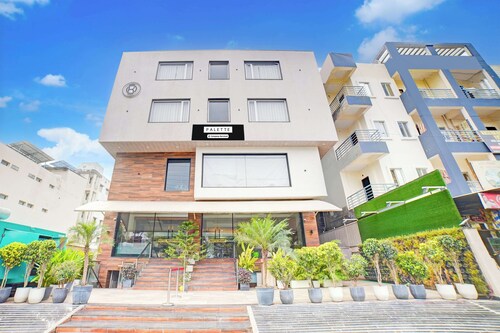 Palette Patel Nagar