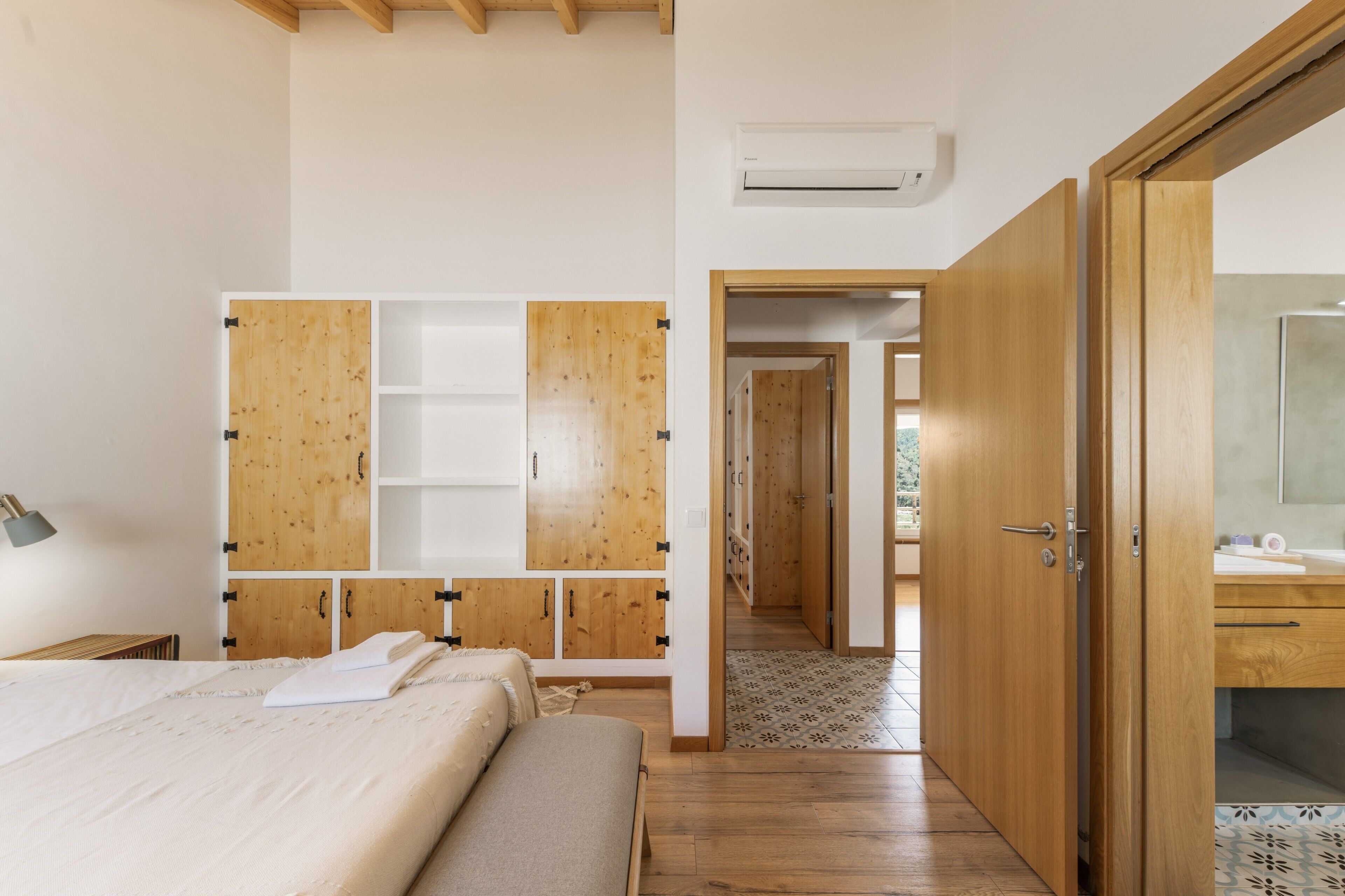 3 Schlafzimmer, Bügeleisen/Bügelbrett, WLAN, Bettwäsche