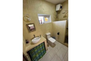 Dusche, Haartrockner, Seife