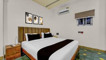 Premium Room | Desk, free WiFi, bed sheets