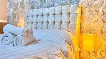 3 Schlafzimmer, Bügeleisen/Bügelbrett, Bettwäsche