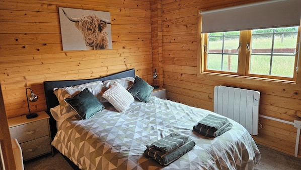 3 chambres, accès au Wi-Fi (inclus), literie fournie