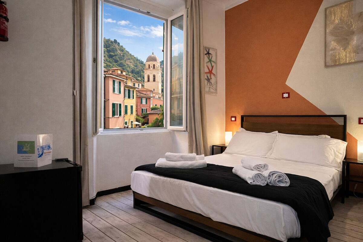 Basic Double Room, Courtyard View | WiFi (free)