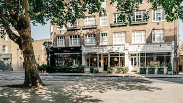 Designer store