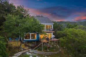 Exterior - Fully Renovated Lakeside Home - Boat Dock, Firepit, Gorgeous Views! (Lago Vista)