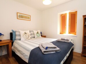 2 bedrooms, free WiFi, individually decorated, individually furnished - Scoops Nook (Caernarfon)