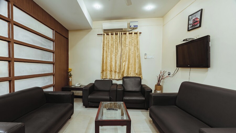 Hotel Shiva Grand