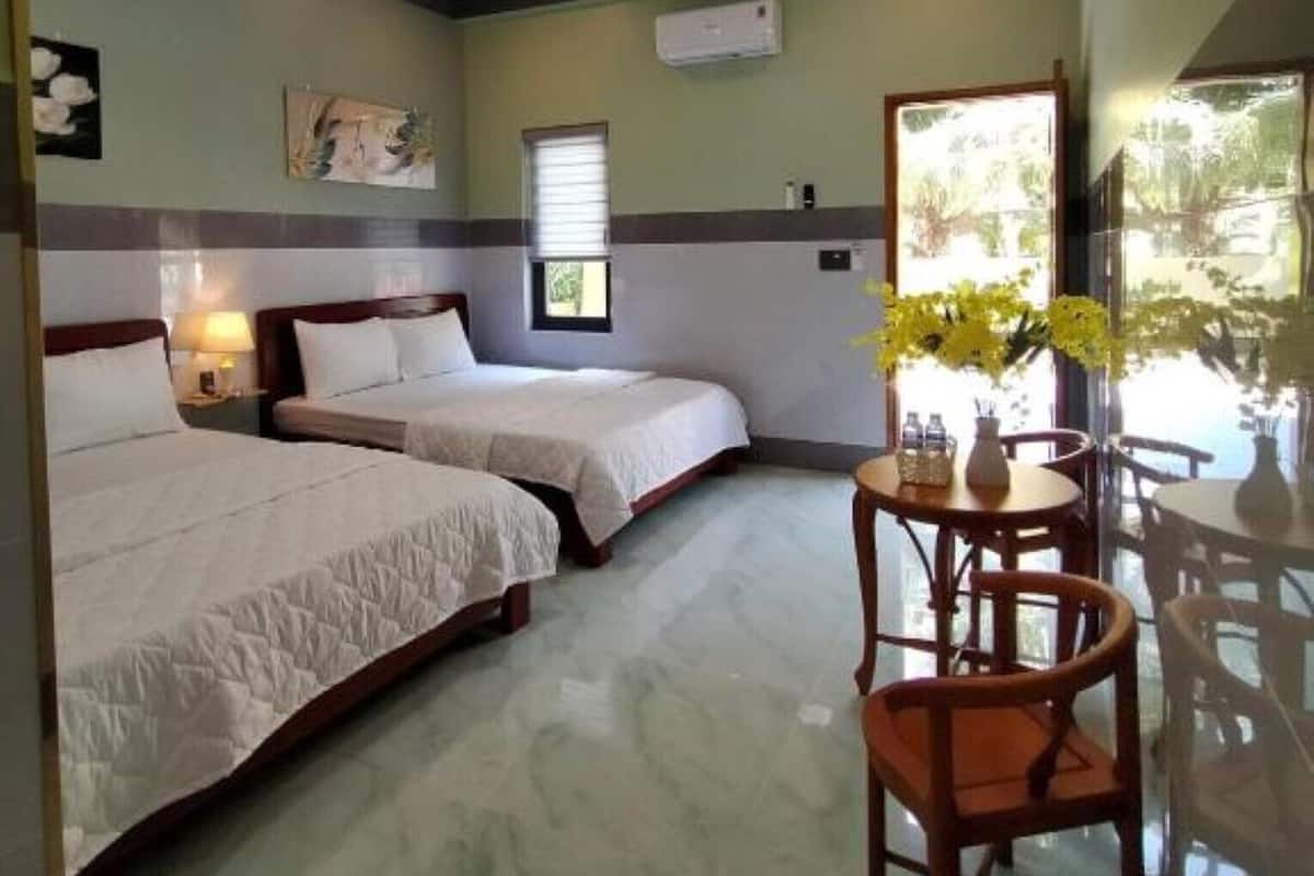Deluxe Quadruple Room