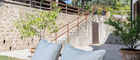 House, Garden View | Terrace/patio