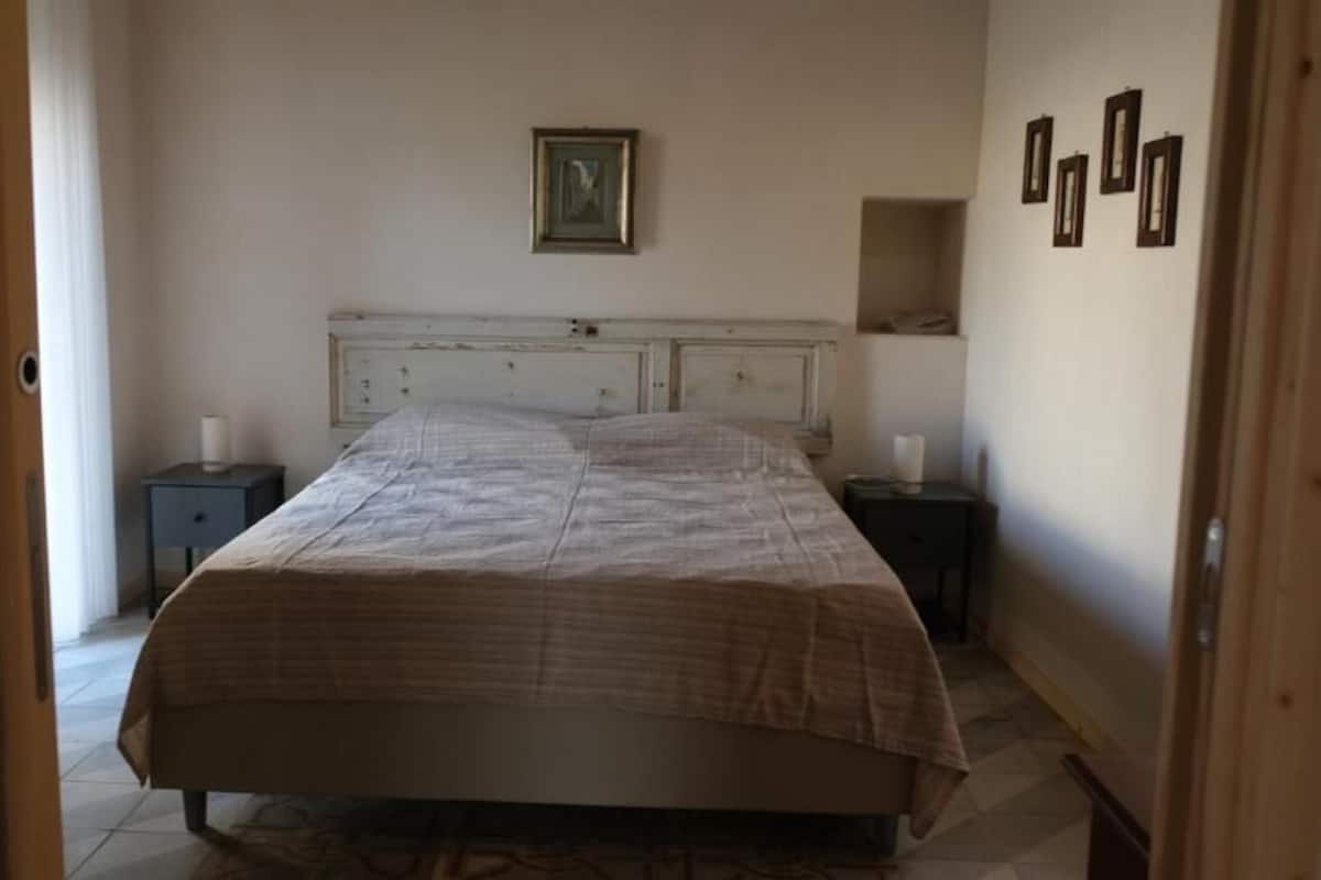 Apartment, Patio, Courtyard View | Free WiFi, bed sheets