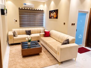 Unclassified image, 5 of 10, button - Welcome! Enjoy a peaceful, cozy retreat designed for comfort and relaxation!!!!! (Gbawe)