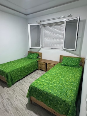 2 dormitorios, Internet, ropa de cama