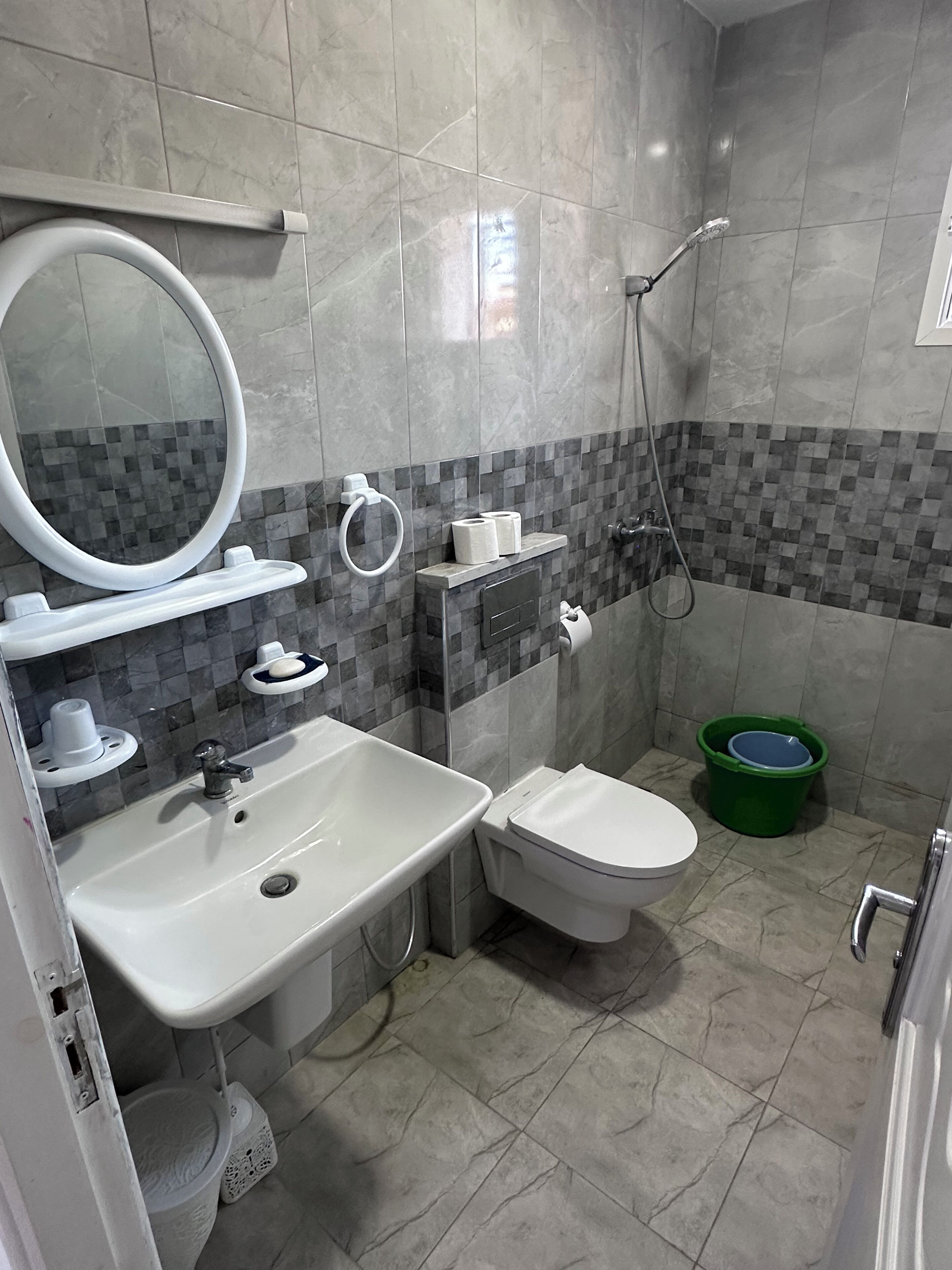 Seife, Toilettenpapier