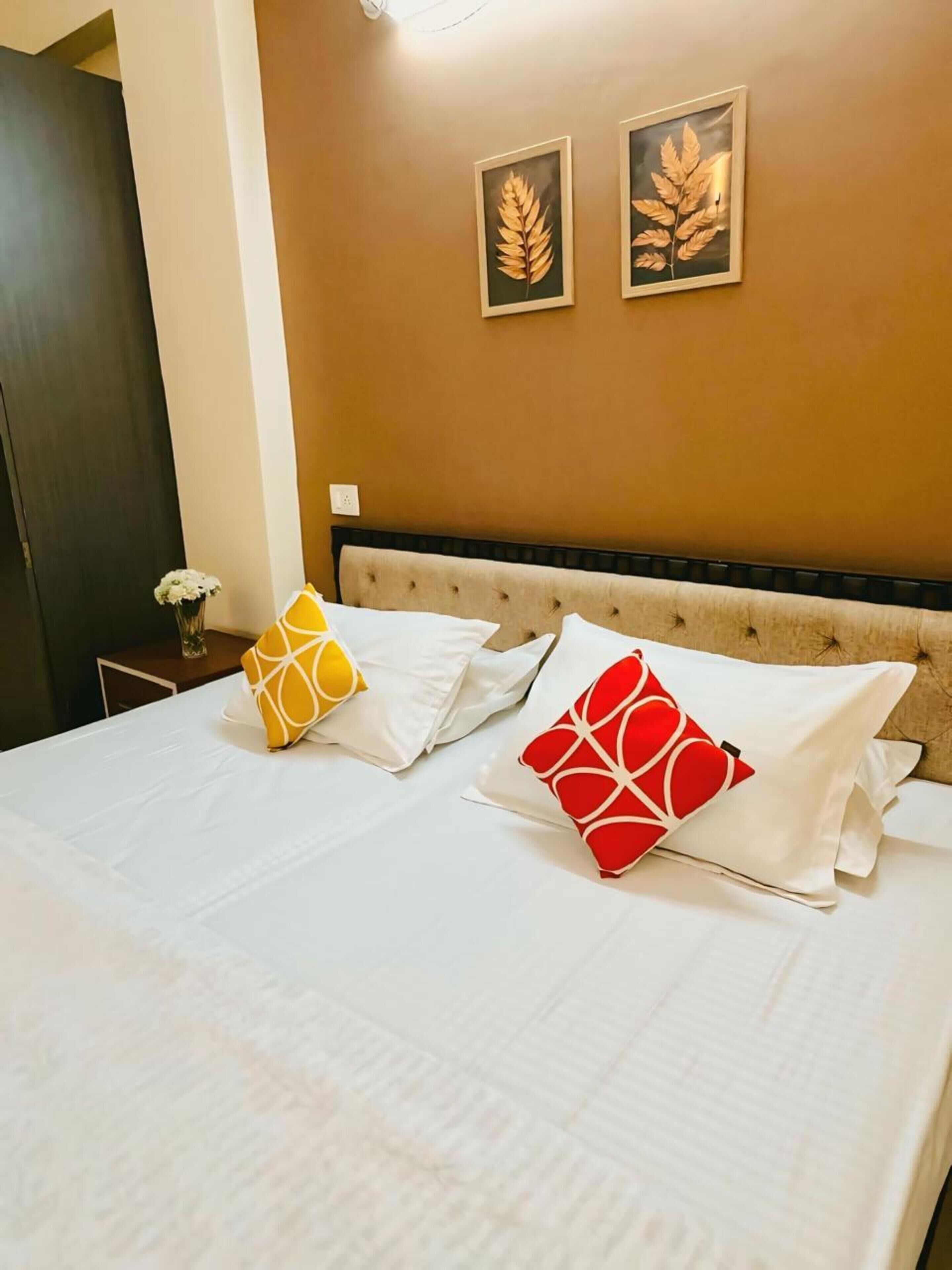 Apartment | Rollaway beds, bed sheets