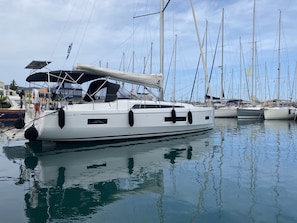 Marina - Sun-Kissed Sailing Adventure in the Ionian Islands, Lefkada (Lefkada)