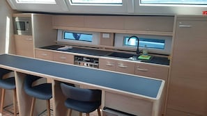 Private kitchen - Sun-kissed Sailing Adventure in Split-Dalmatia, Croatia (Trogir)