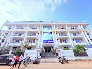 Exterior - Digha Hotel with Pool Park Prime (Digha)