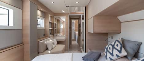 4 bedrooms