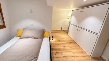 2 bedrooms, internet