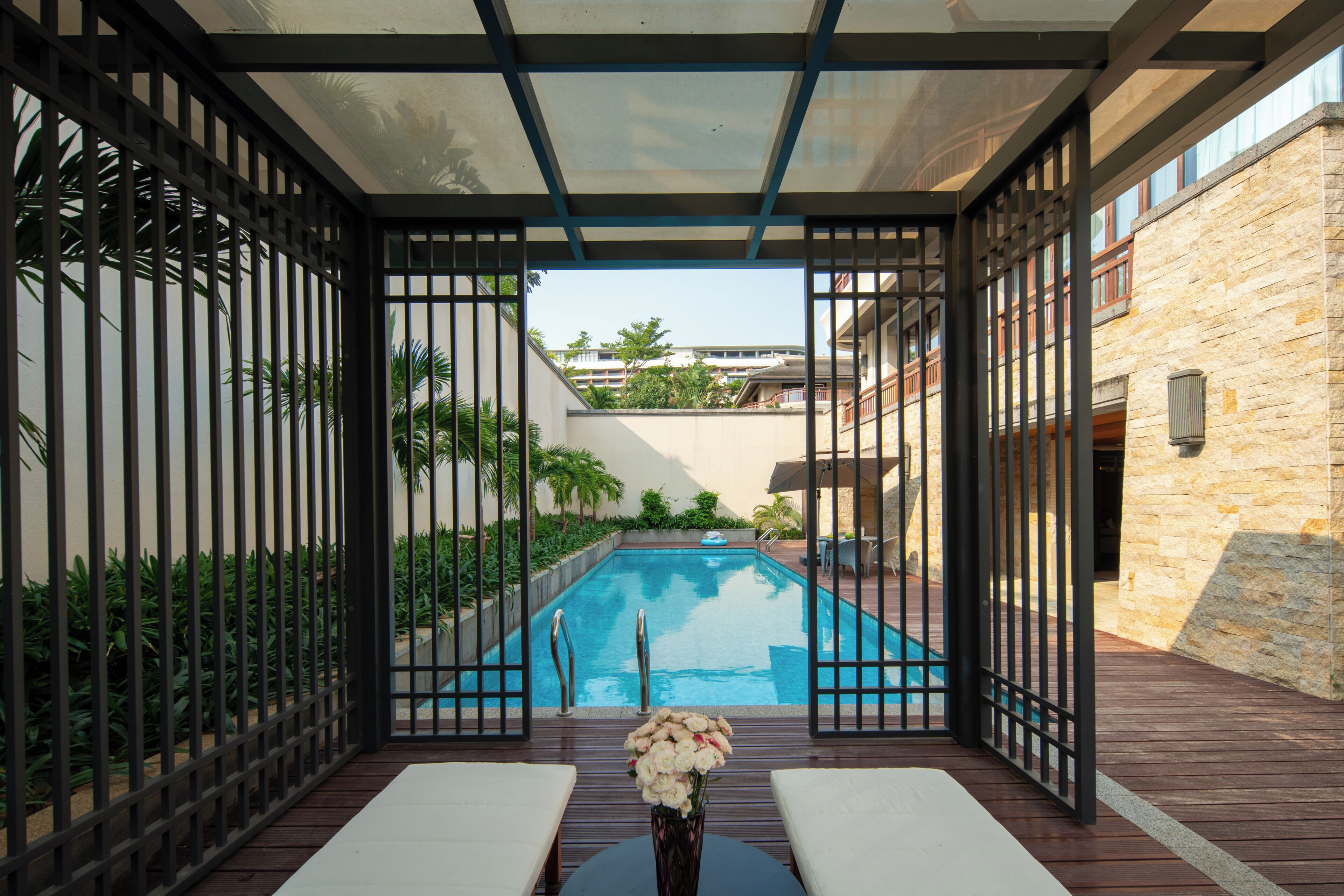 Villa de lujo, balcón, vistas al jardín | Cortinas opacas, tabla de planchar con plancha, wifi gratis