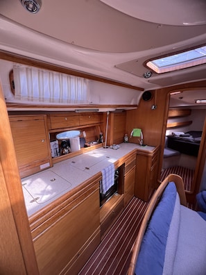 2 bedrooms - Macedonian Sun and Beach Sailing Extravaganza from Kavala (Kavala)